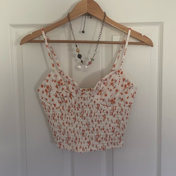 Forever 21 Tops - Forever 21 White Peachy Floral Bustier Crop Cami
